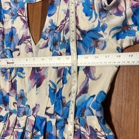 Free People Tegan V-Neck Mini Dress 10 - Picture 12 of 16